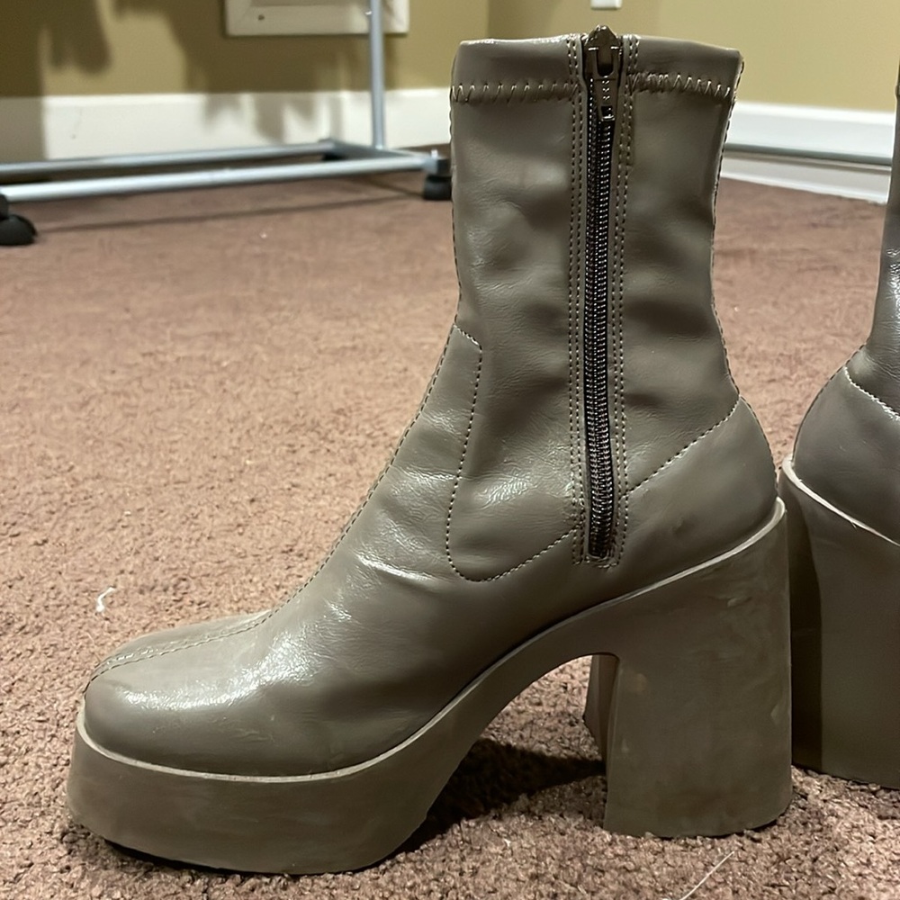 ASOS gray booties - Picture 2 of 2